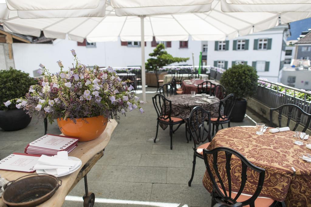 Hotel Weiss Kreuz Malans Exterior photo